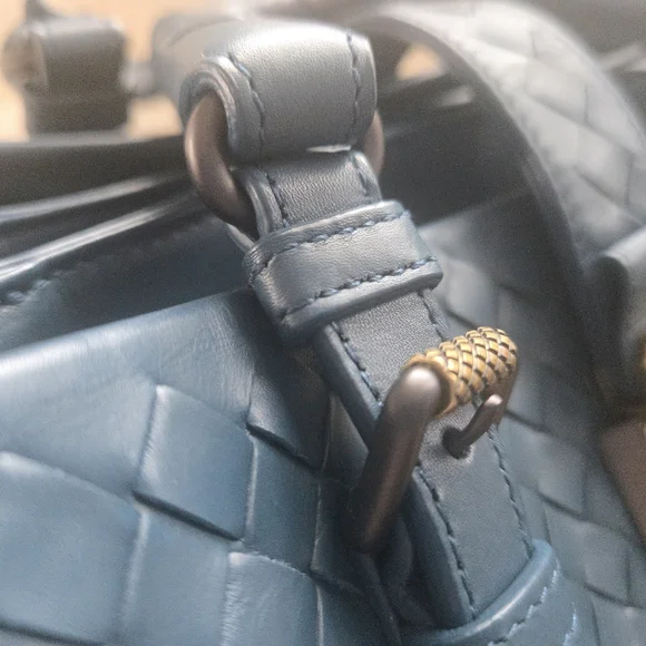 BOTTEGA VENETA Roma Intrecciato Nappa Bag Dark Teal EUC - Picture 6 of 16